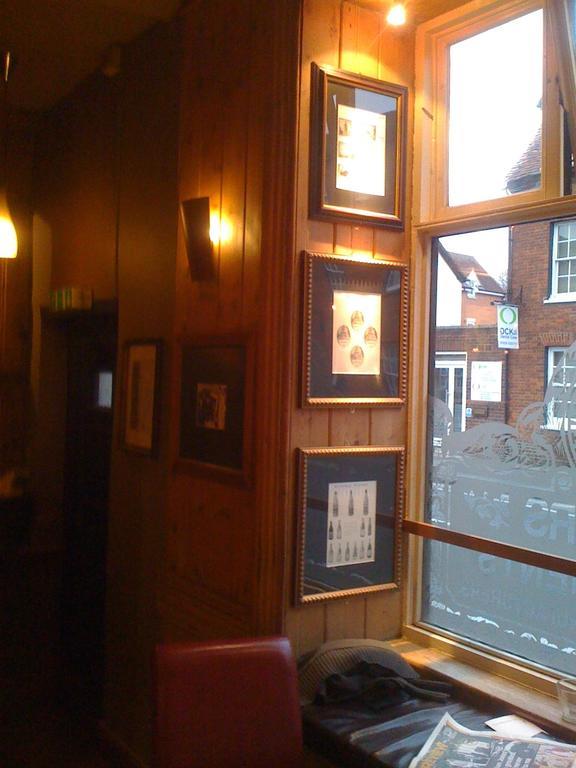 The Brewery Tap Inn *